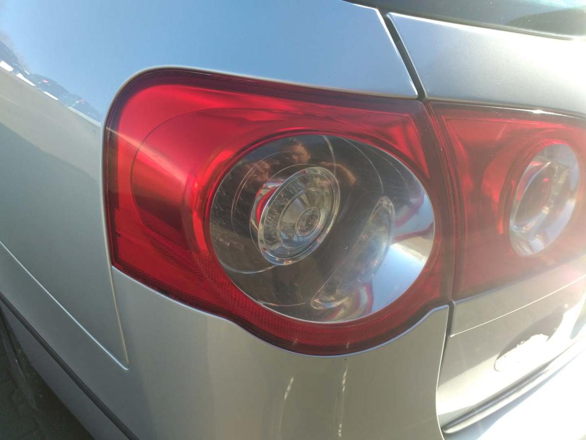 VW Passat 3C original Rückleuchte Rücklicht Schlussleuchte links außen Kombi Variant Bj.2008